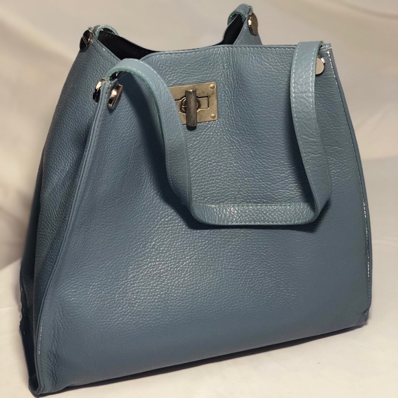 Bags - Picture 2 of 4